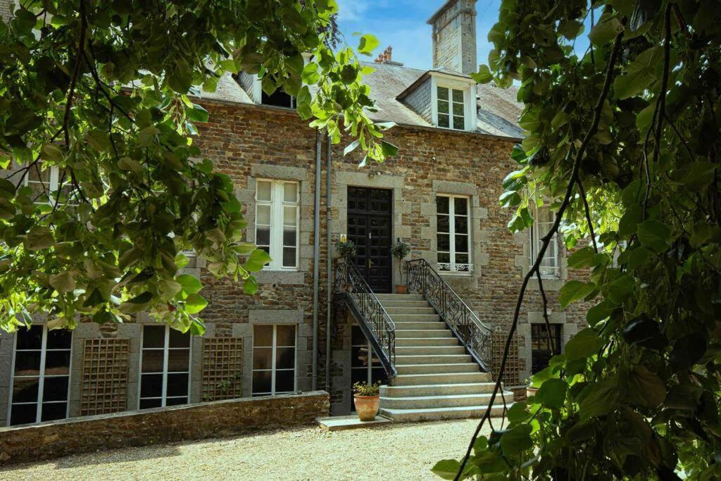 Beautiful, Historic Manoir In Semi-Rural Setting Villa วีร์ ภายนอก รูปภาพ